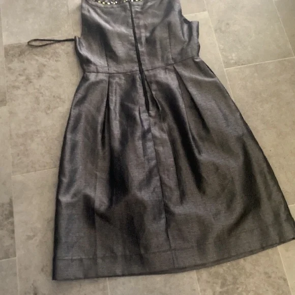 Maggy London - Picture 6 of 13